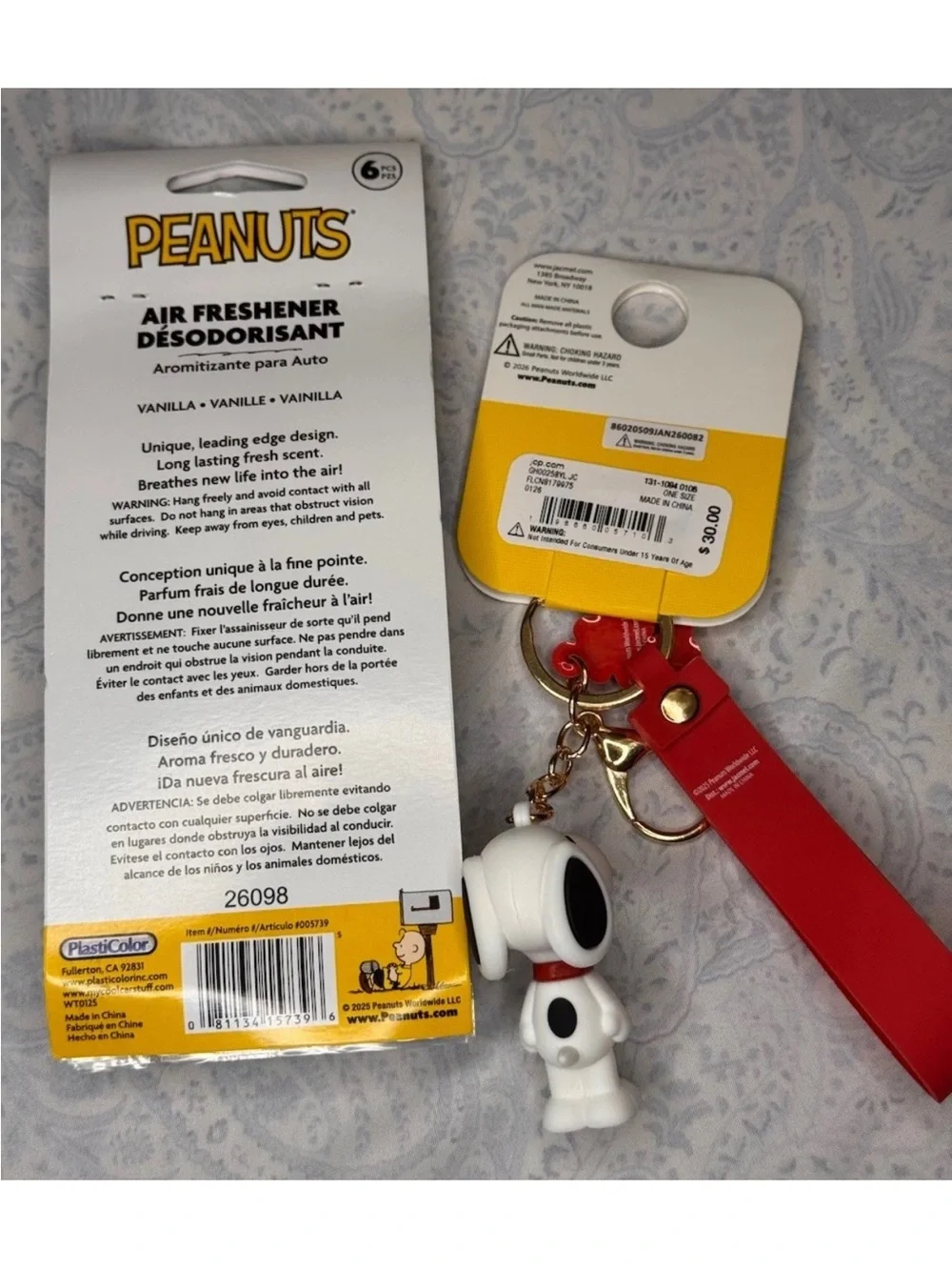 Peanuts Snoopy Keyring Wristlet and Car Air Freshener 6 Pack